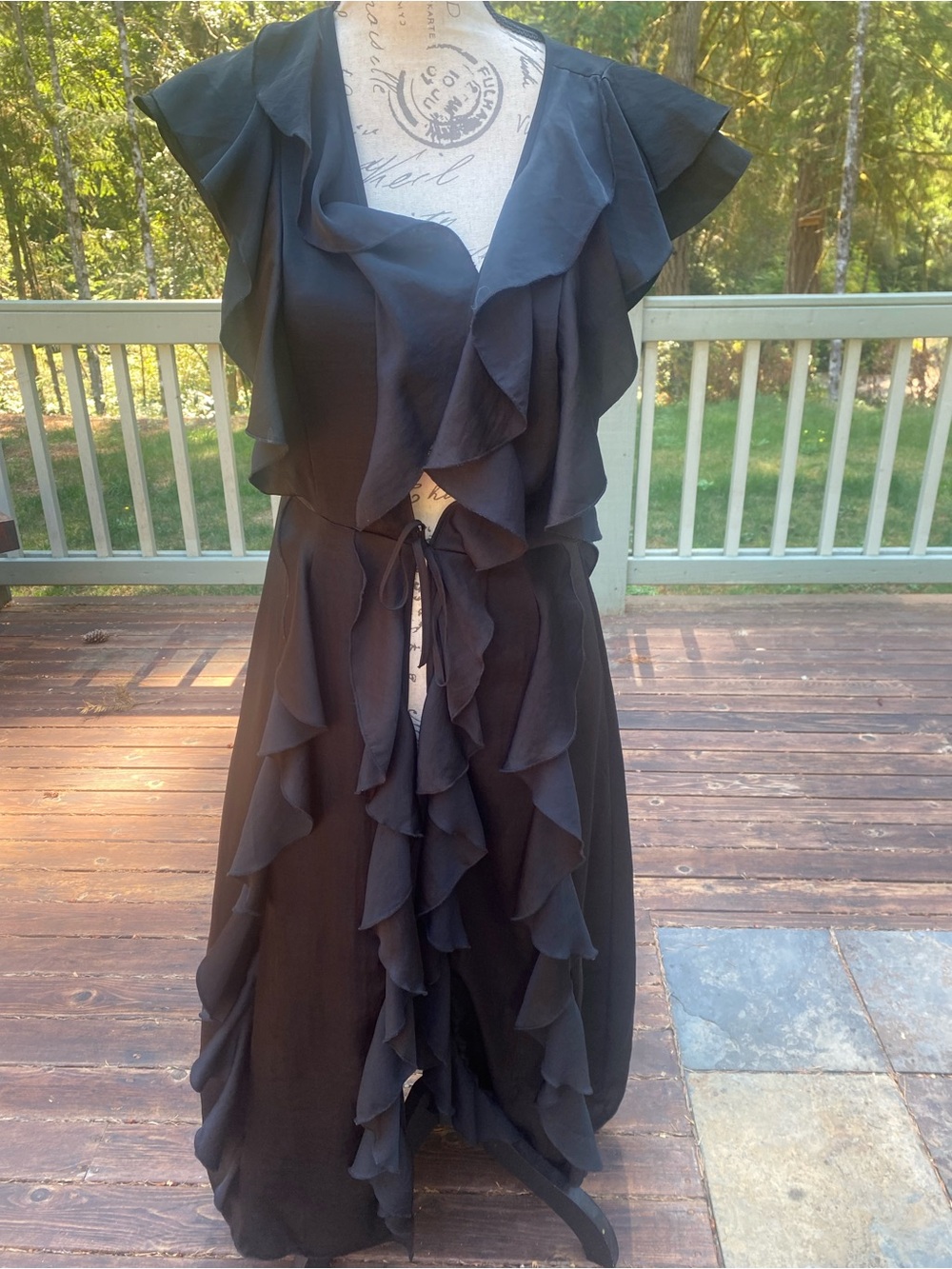 Victoria Secret Ruffle Tiered Black Robe
